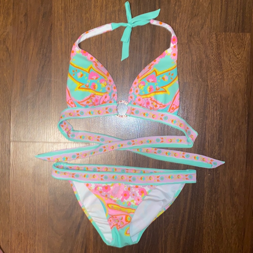 Victoria’s Secret Bikini Set